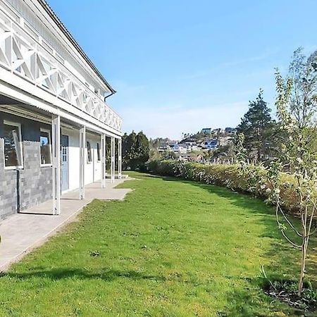Romslig Og Fin Leilighet 17 Min Til Kristiansand Centrum Nodeland Exterior foto
